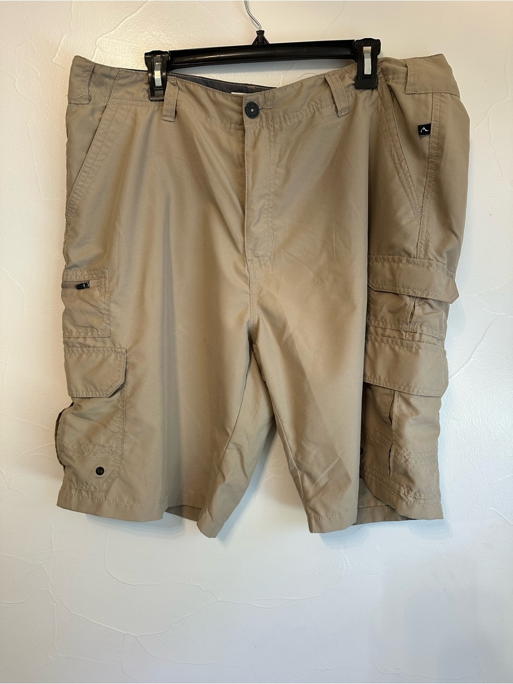 Men's Cargo Shorts in Khaki - Lightweight Utility Style